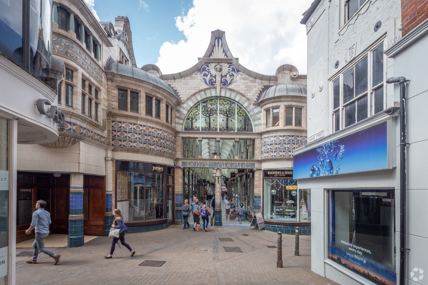 4 Royal Arcade, Norwich for sale - Primary Photo - Image 1 of 1