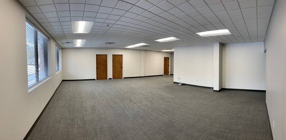 445 S Main St, Akron, OH for lease - Interior Photo - Image 2 of 8