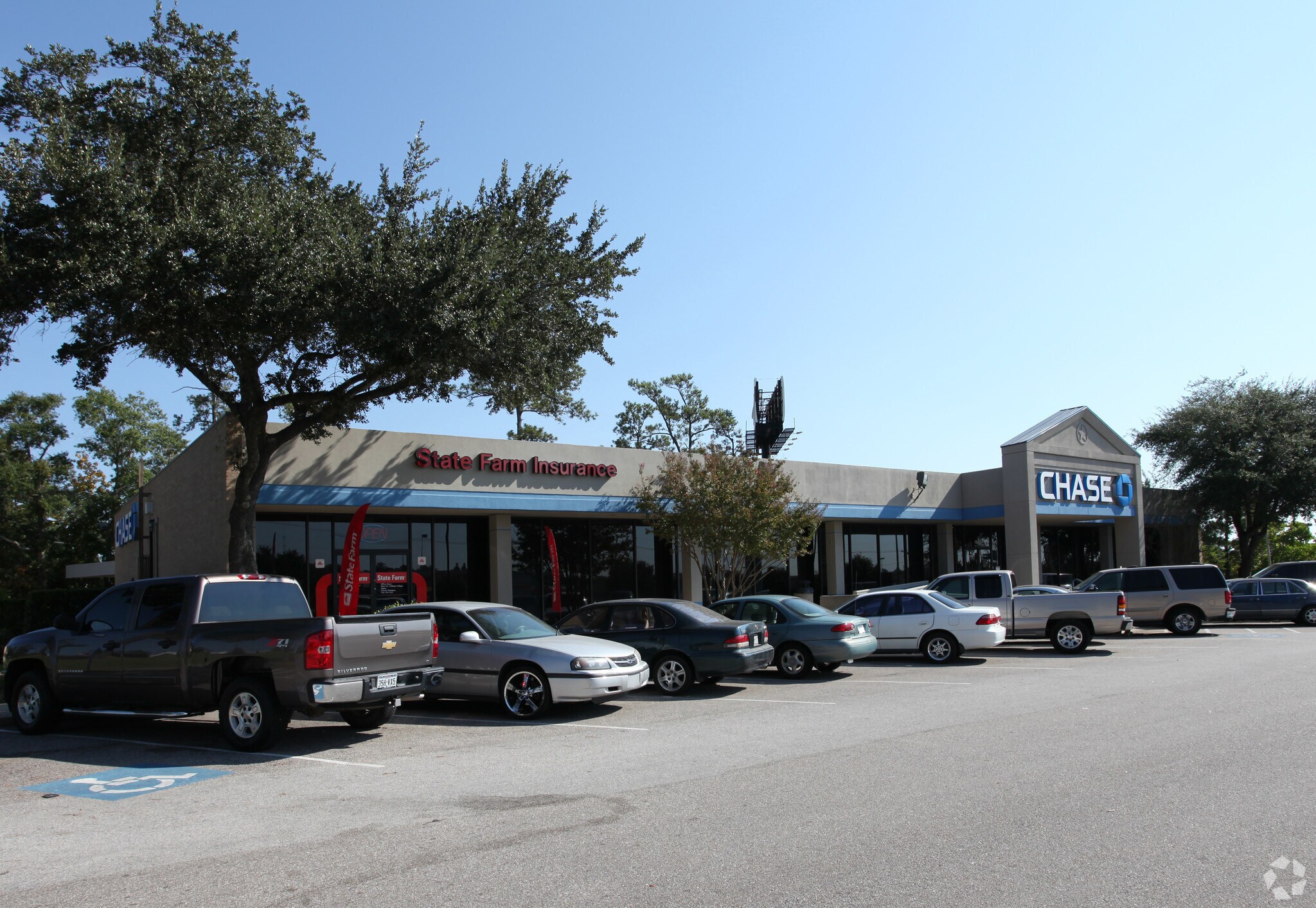 1320 W Davis St, Conroe, TX for sale Building Photo- Image 1 of 1