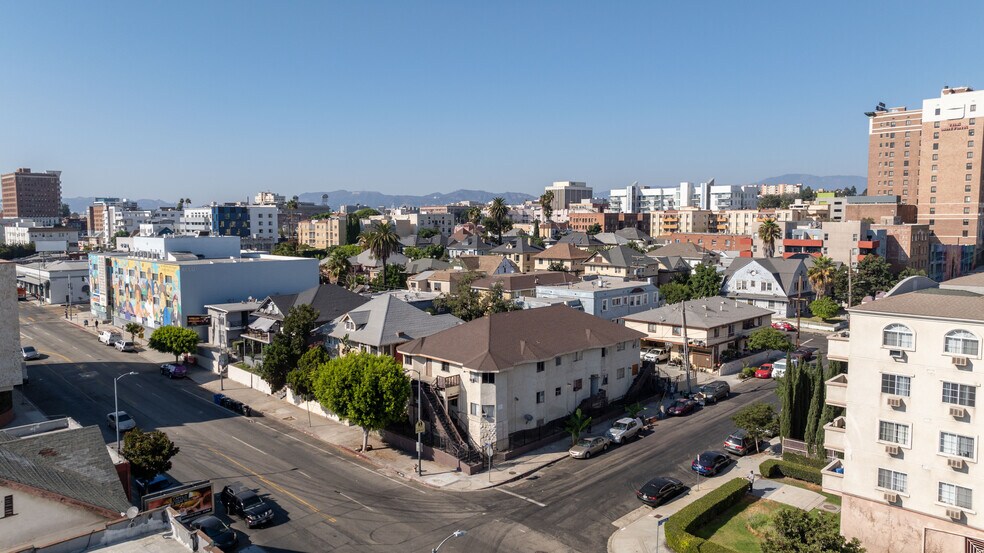1231 W 8th St, Los Angeles, CA for sale - Primary Photo - Image 1 of 1