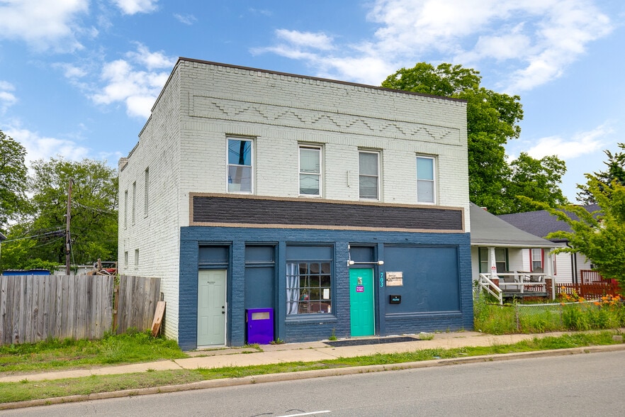 705 Richmond Hwy, Richmond, VA for sale - Building Photo - Image 2 of 31