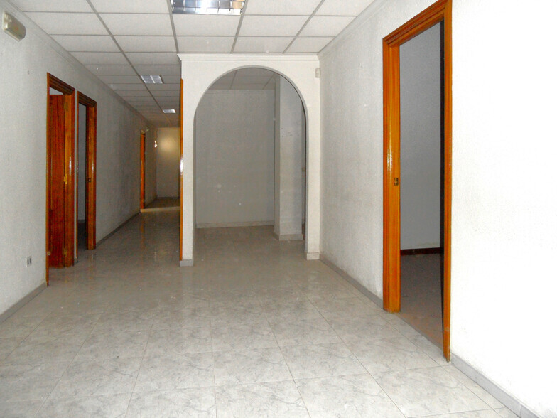 Office in Getafe, Madrid for lease - Interior Photo - Image 1 of 1