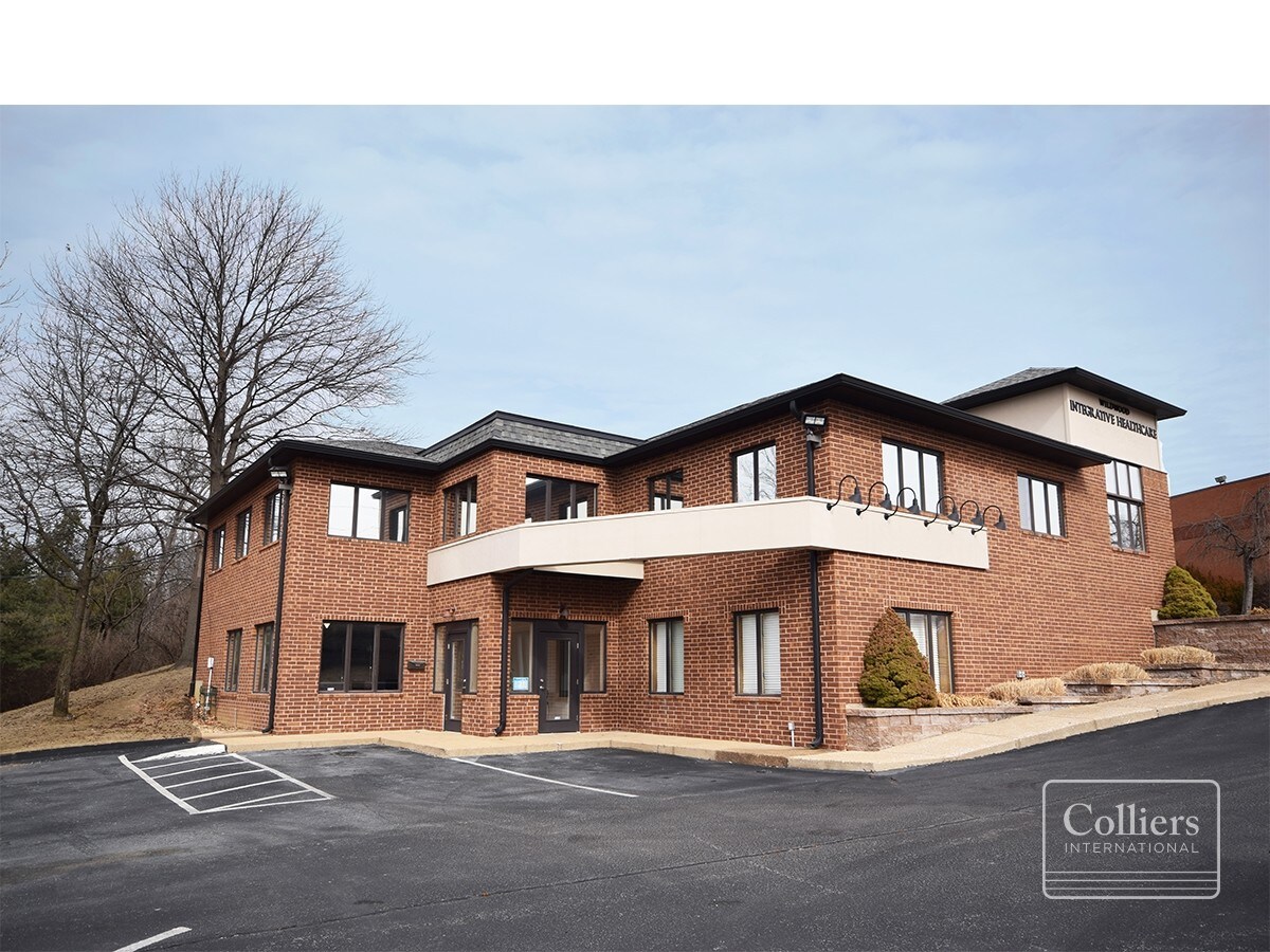 16111 Manchester Rd, Ellisville, MO 63011