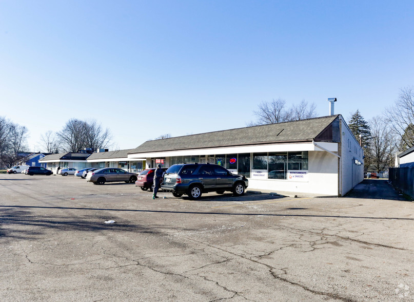 5208-5224 S Martin Luther King Jr Blvd, Lansing, MI for sale - Primary Photo - Image 1 of 1