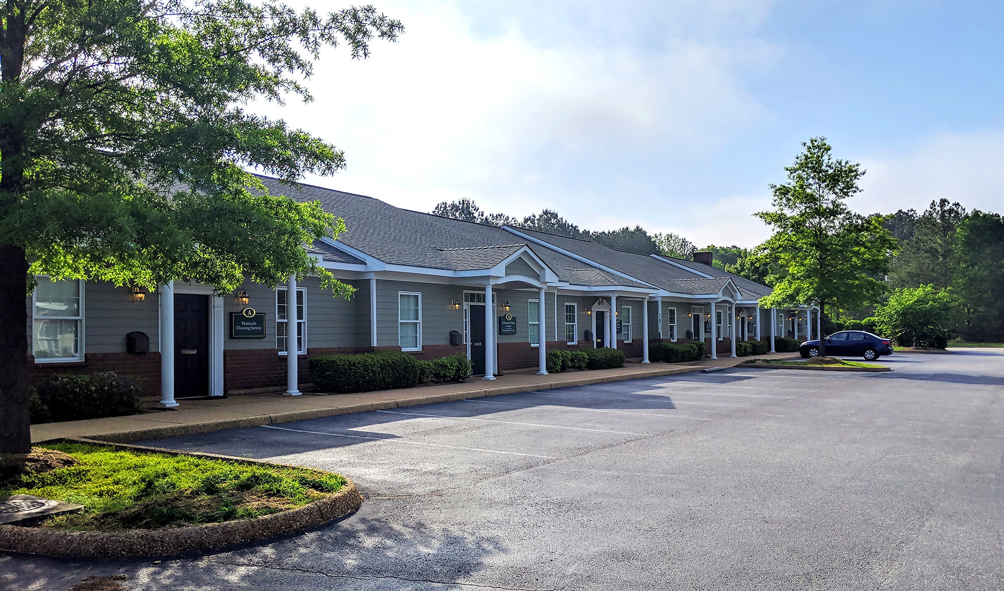 12610 Patrick Henry Dr, Newport News, VA for sale Building Photo- Image 1 of 2