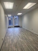 85-95 Rue Sainte-Catherine O, Montréal, QC for lease Interior Photo- Image 2 of 14