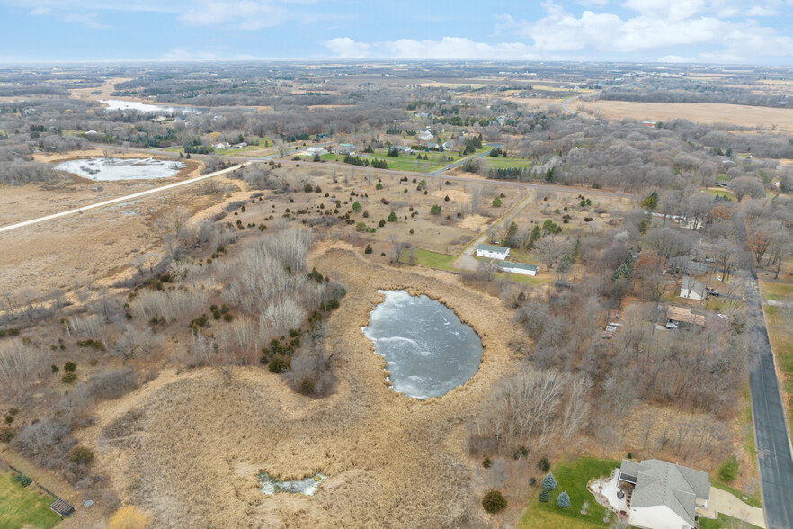 17801 Fairlawn Ave, Prior Lake, MN for sale - Aerial - Image 2 of 16