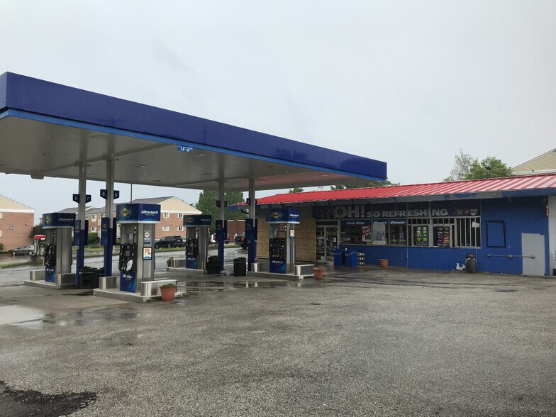 175 Youngstown Hubbard Rd, Hubbard, OH for sale - Building Photo - Image 1 of 1