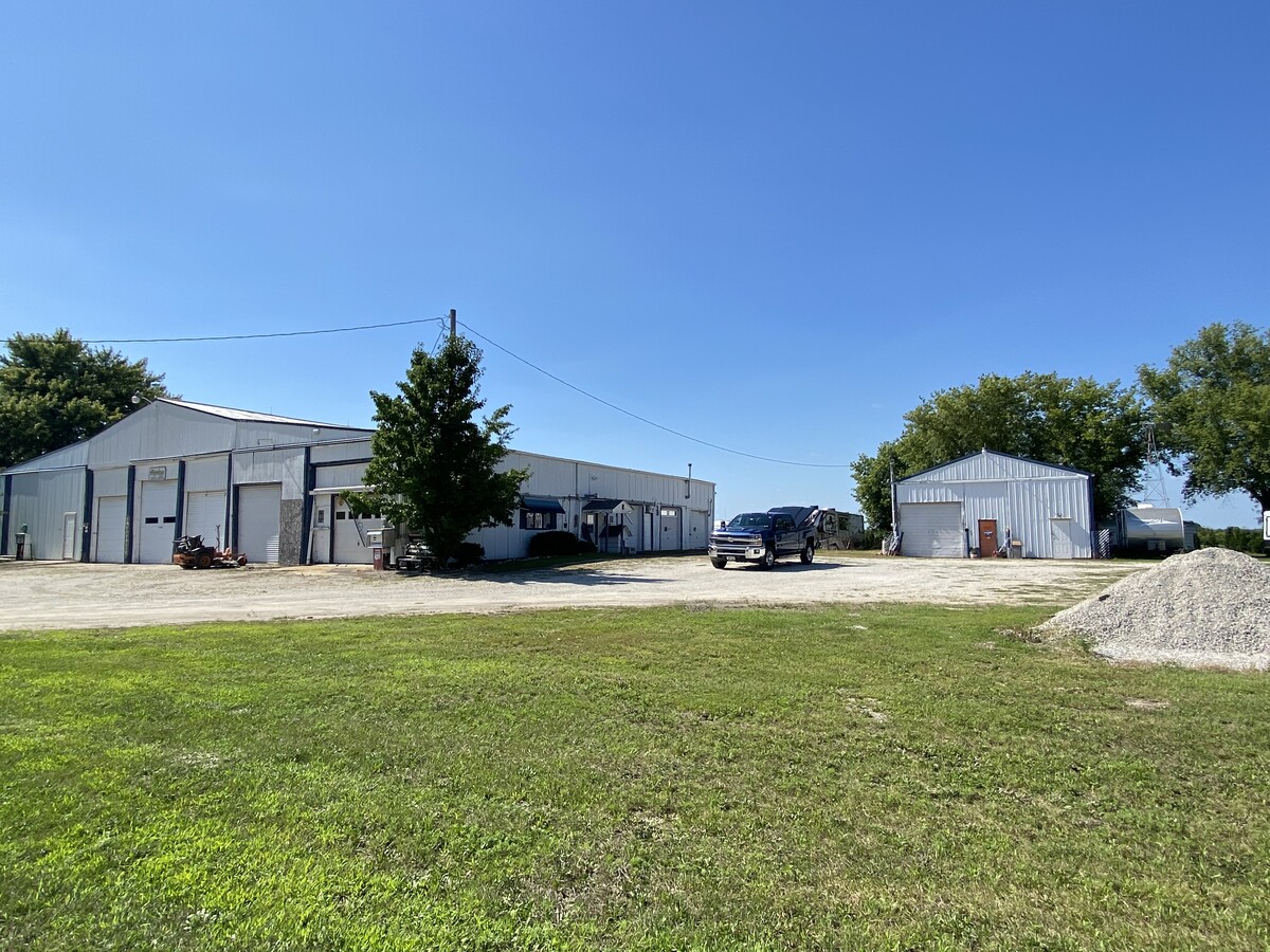 13900 Horton Rd, Kenosha, Wi 53142 