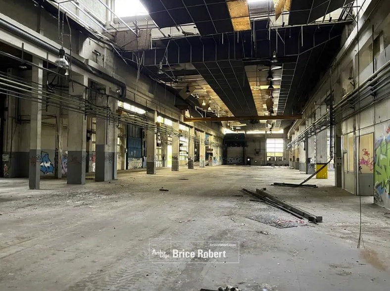 32 Rue Fleury Neuvesel, Givors for sale - Interior Photo - Image 1 of 2