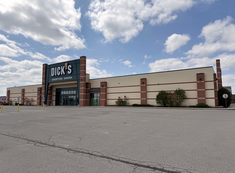 1730 River Valley Cir, Lancaster, OH for lease - Building Photo - Image 2 of 8