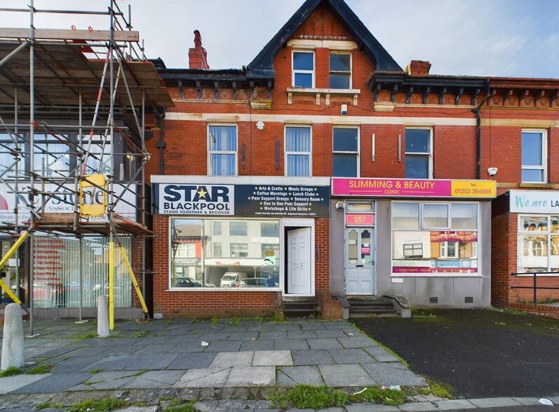 259 Church St, Blackpool for lease - Building Photo - Image 1 of 2