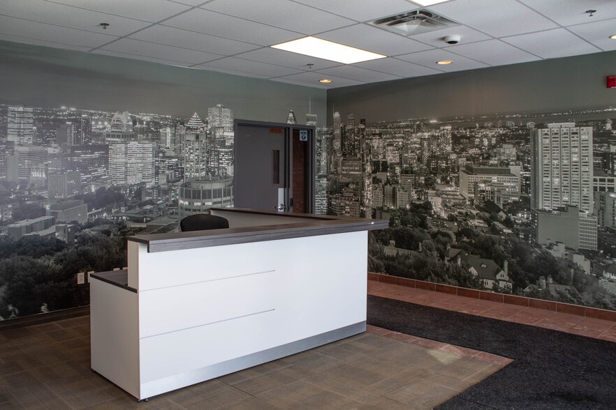 3695 Aut des Laurentides (A-15) Desste E, Laval, QC for lease - Building Photo - Image 2 of 9