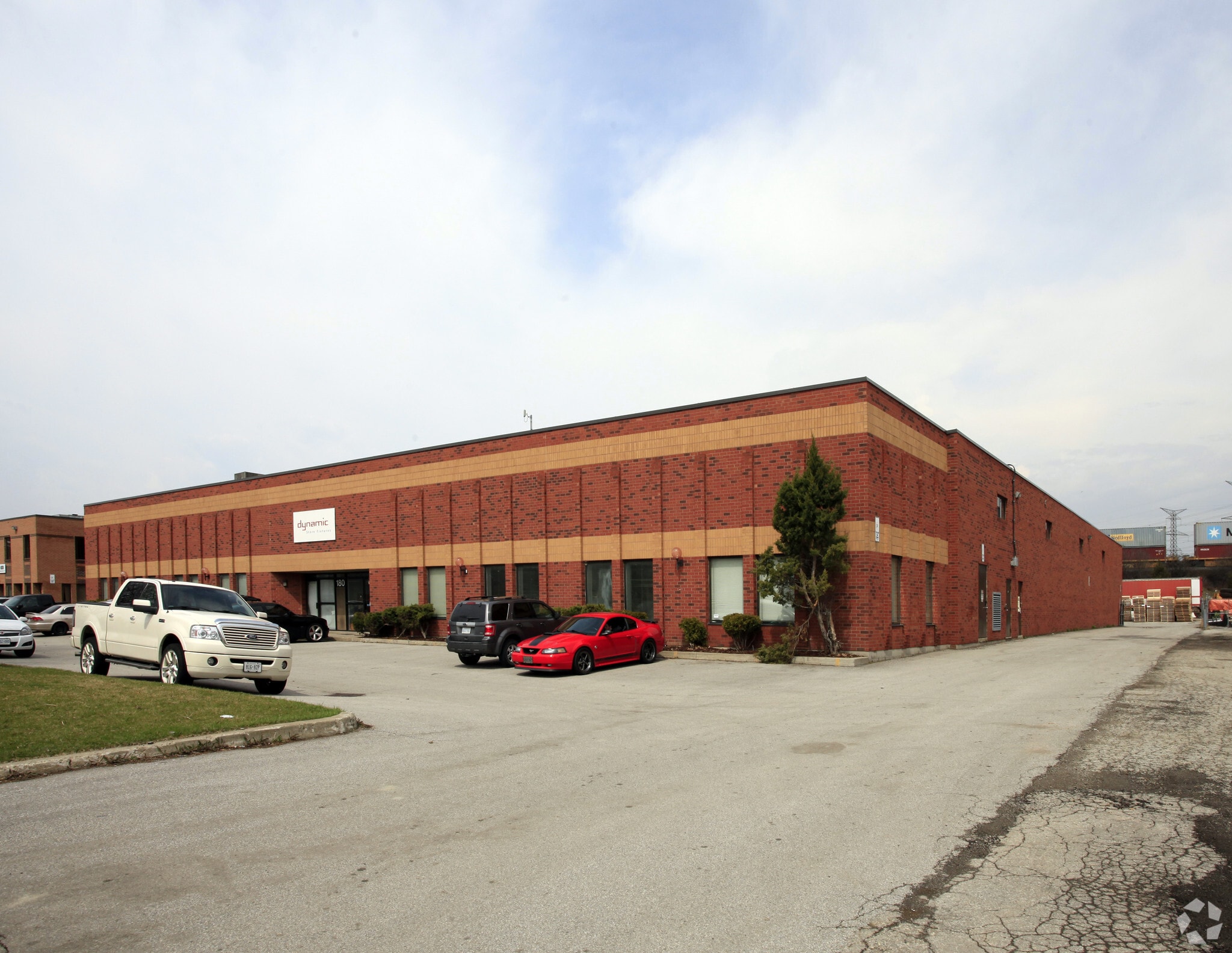 180 Vinyl Ct, Vaughan, ON for lease Building Photo- Image 1 of 7
