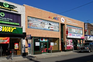 4516 162nd St, Flushing NY - Storefront Property