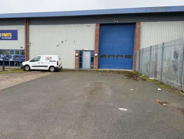 Grace Road West, Exeter for lease - Building Photo - Image 1 of 2