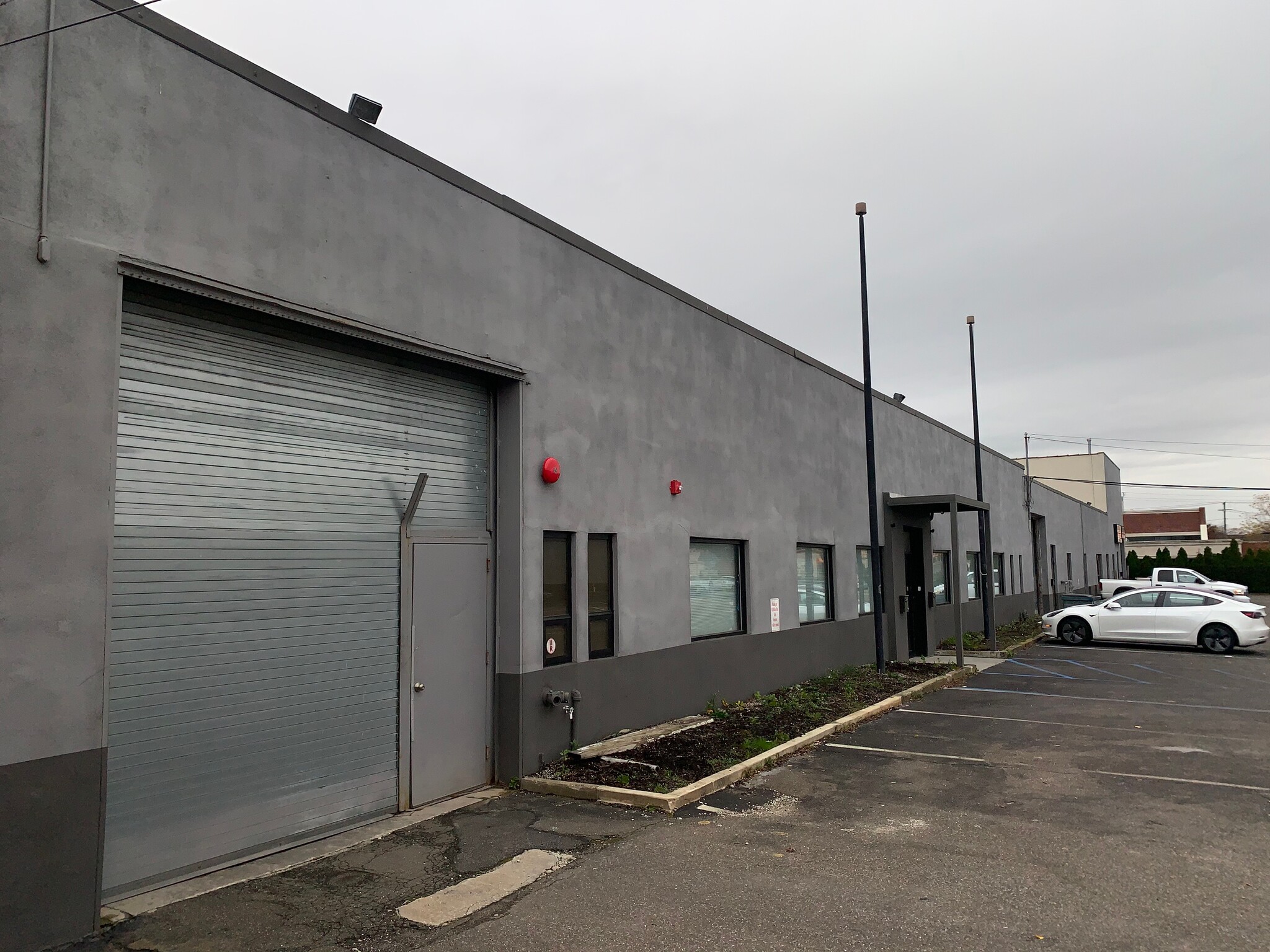 60 Milbar Blvd, Farmingdale, NY 11735 - Industrial for Lease | LoopNet