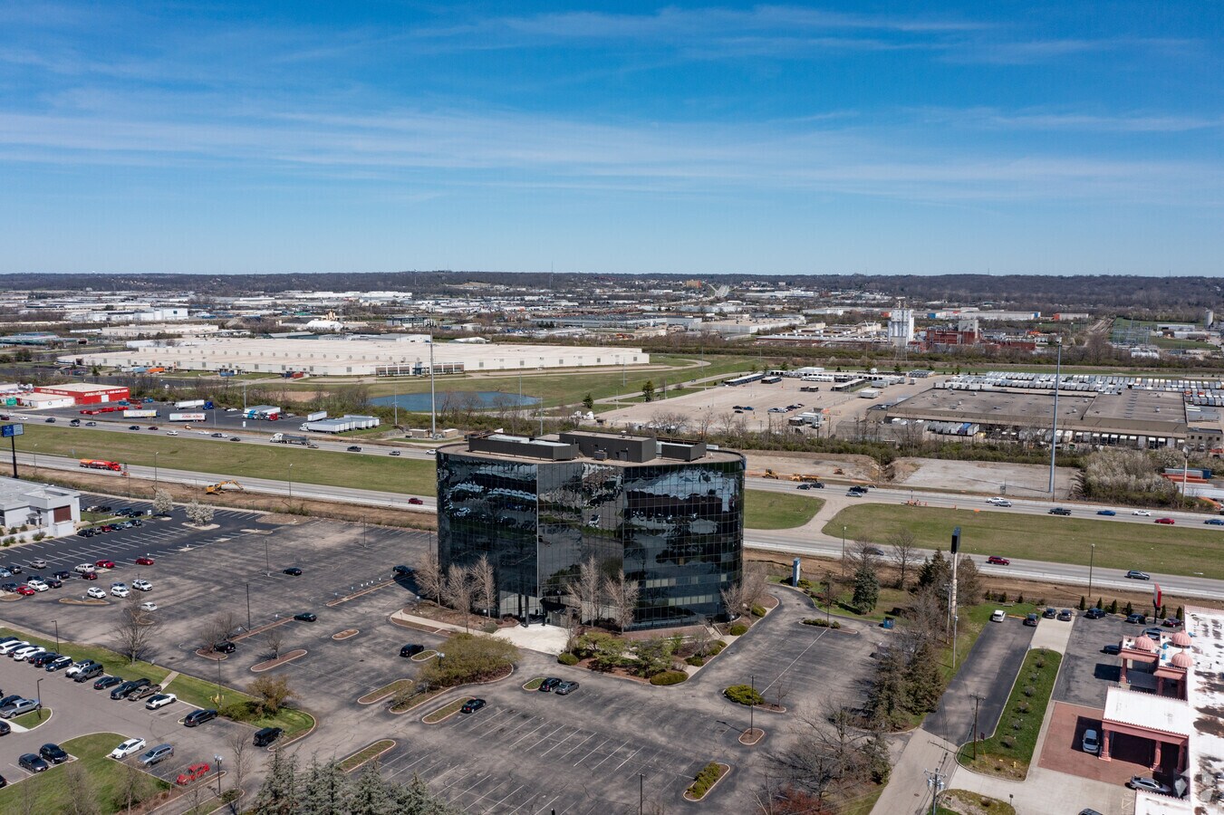 11260 Chester Rd, Cincinnati, OH 45246 Spectrum Office Tower