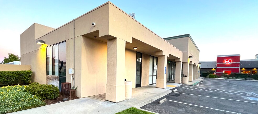 1648 Tully Rd, San Jose, CA for lease - Building Photo - Image 3 of 12