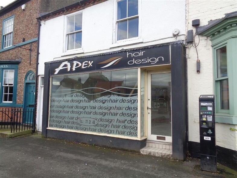 236 High St, Northallerton for sale - Building Photo - Image 2 of 4