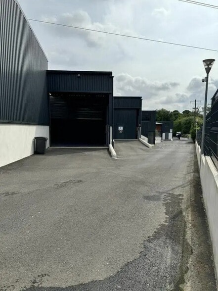 Flex in Saint-jean-de-védas for lease - Building Photo - Image 1 of 1