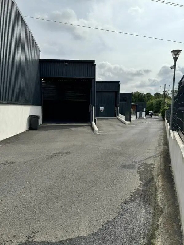 Flex in Saint-jean-de-védas for lease Building Photo- Image 1 of 2