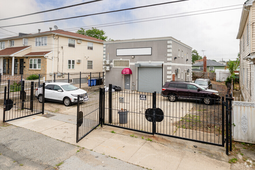 146-19 228th St, Springfield Gardens, NY for sale - Building Photo - Image 1 of 10