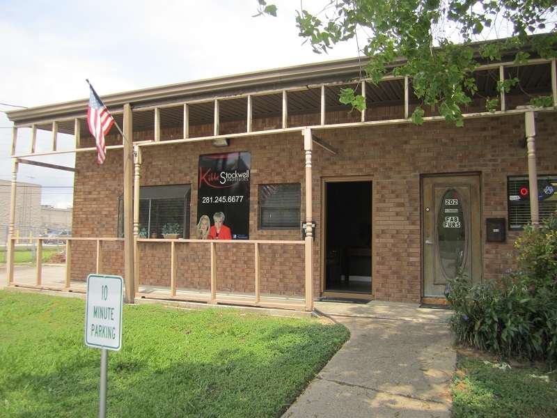 200 E Edgewood Dr, Friendswood, TX for sale Building Photo- Image 1 of 1