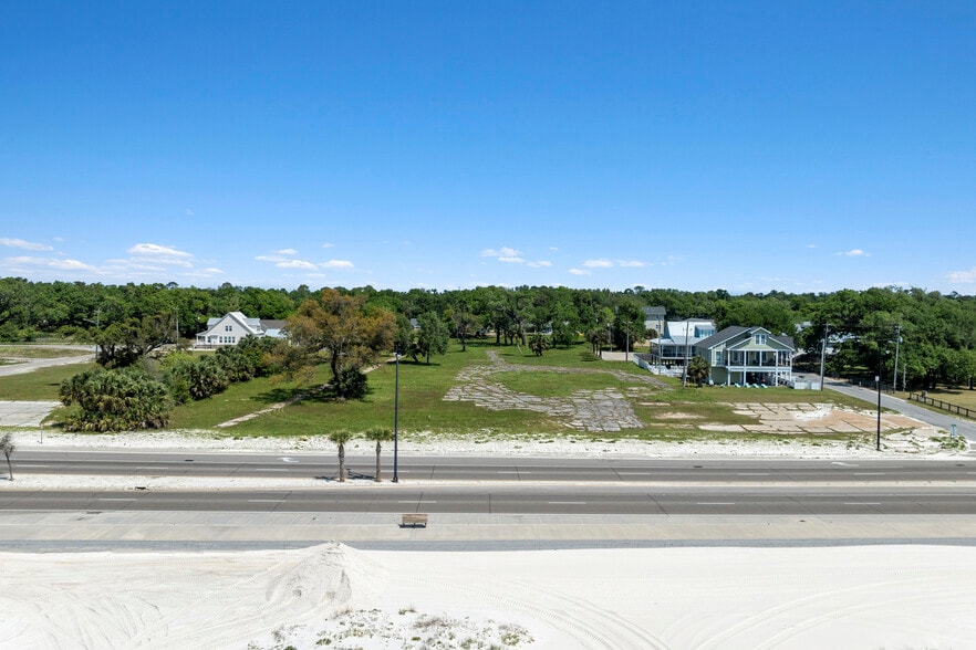 830 E Beach Blvd, Gulfport, MS for sale - Building Photo - Image 3 of 25