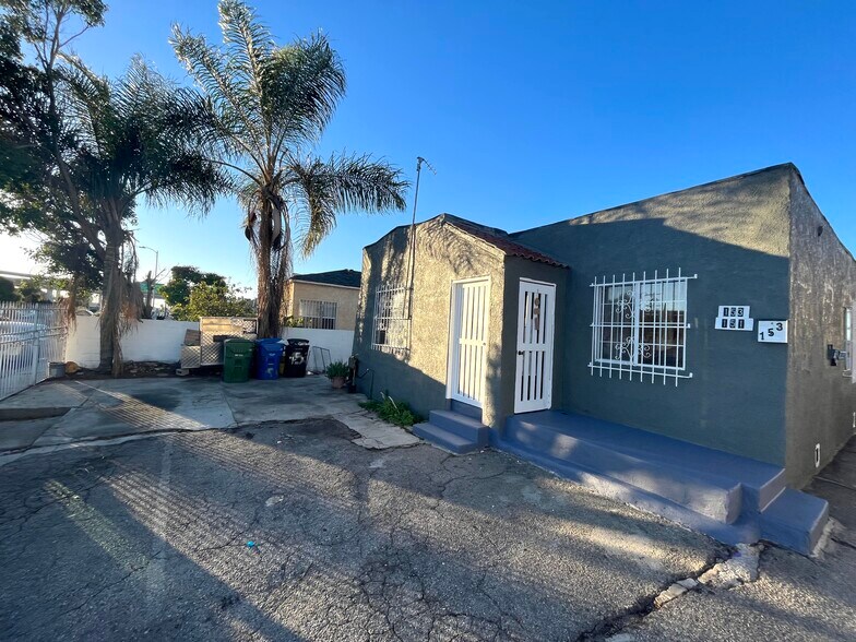 151 W Imperial Hwy, Los Angeles, CA for sale - Building Photo - Image 2 of 16