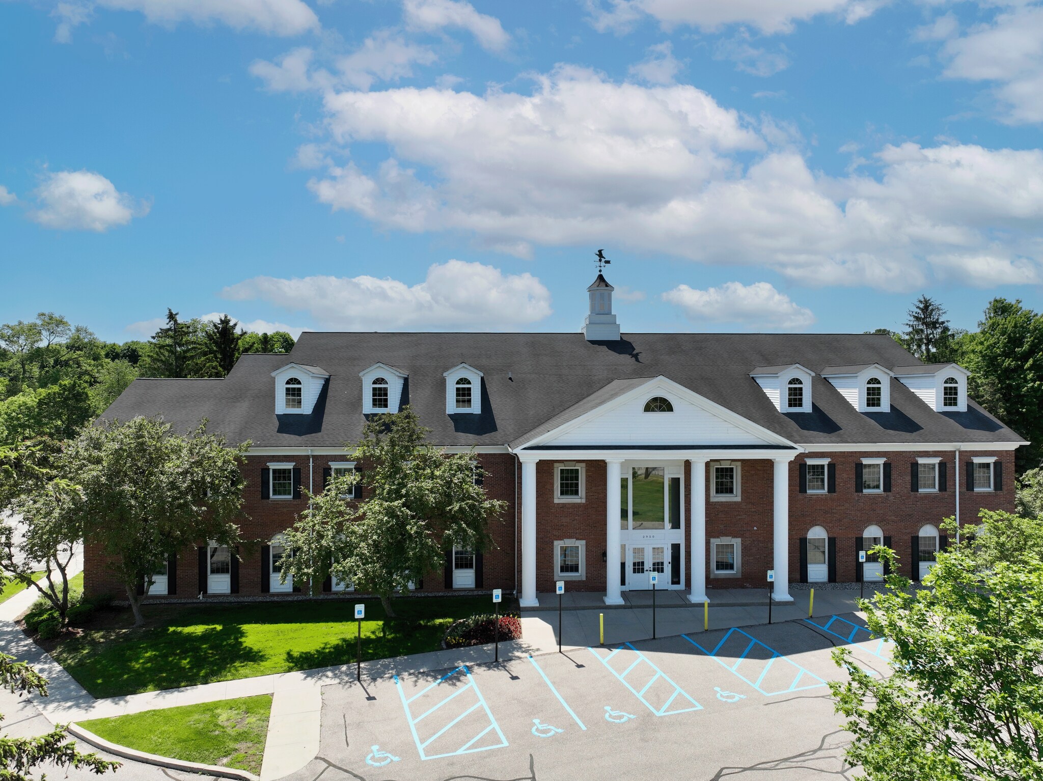 2950 W Square Lake Rd, Troy, MI for lease Primary Photo- Image 1 of 3