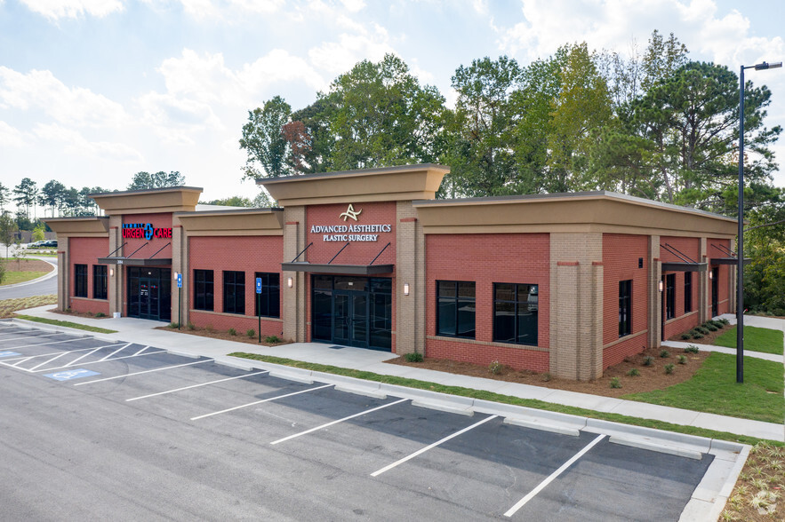 2080 Newnan Crossing Blvd E, Newnan, GA for lease - Building Photo - Image 2 of 2