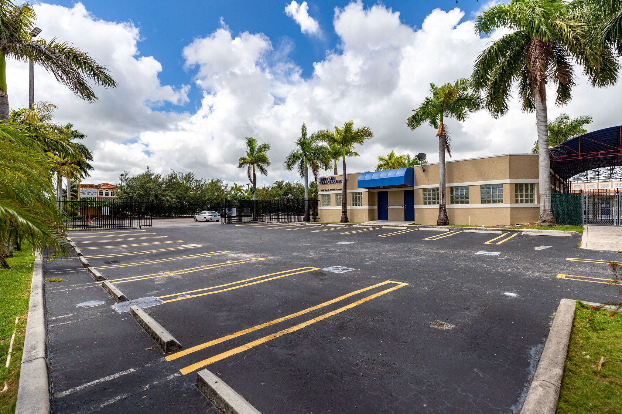 1446 N Krome Ave, Florida City, FL for lease Building Photo- Image 1 of 12