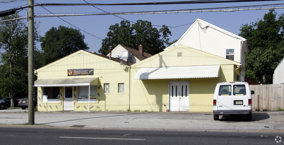 205-207 White Horse Pike, Clementon, NJ for sale - Primary Photo - Image 1 of 1