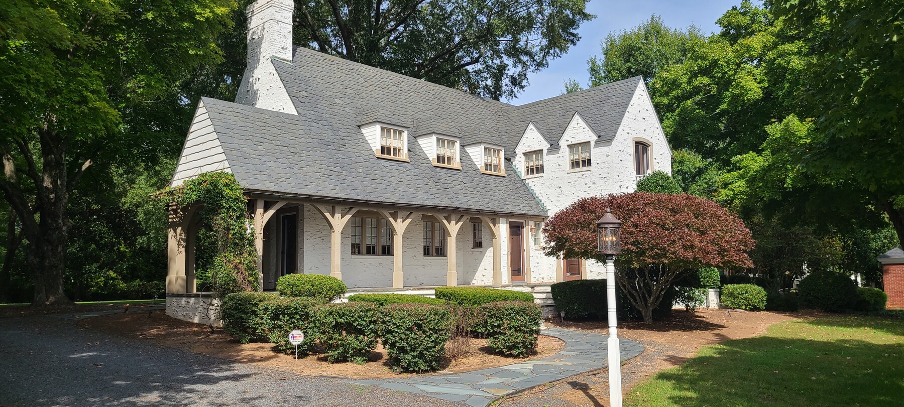 200 S Main St, Kernersville, NC 27284 Office for Sale