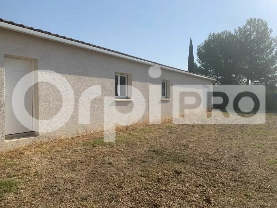 Industrial in Lunel for lease Building Photo- Image 1 of 7