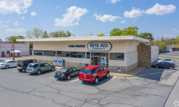 3209 Kirkwood Hwy, Wilmington, DE for lease Building Photo- Image 1 of 2