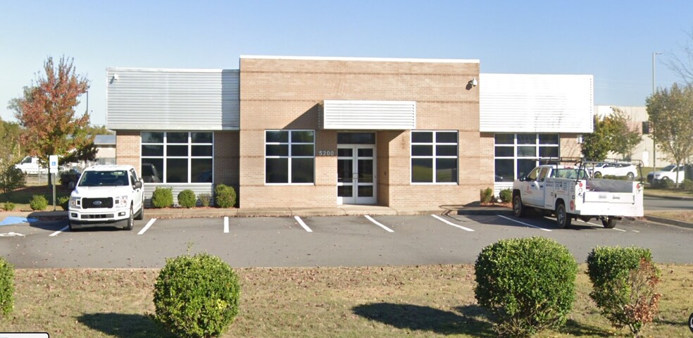 5200 Northshore Ln, North Little Rock, AR for lease - Building Photo - Image 1 of 5