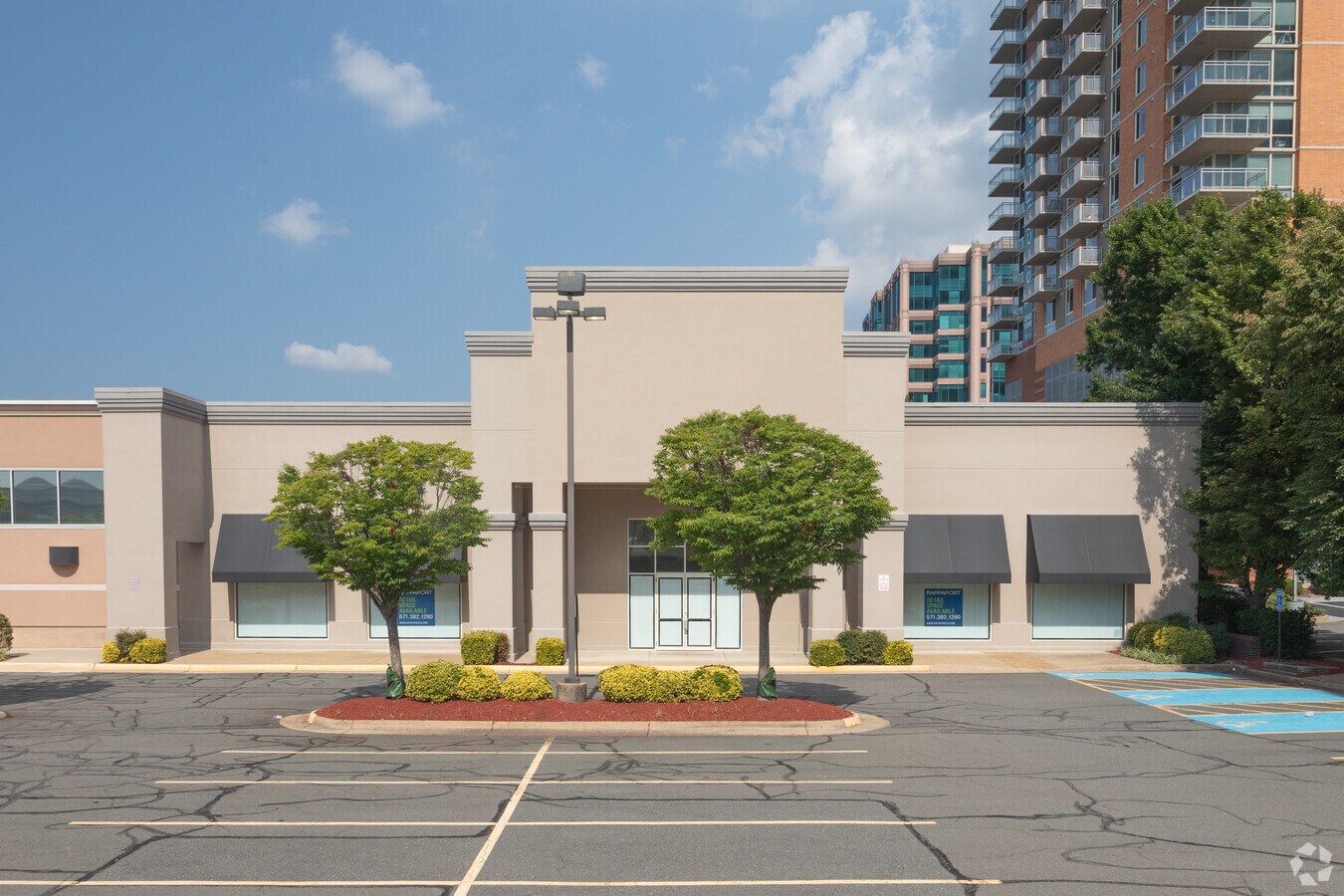 8520 Leesburg Pike, Vienna, VA 22182