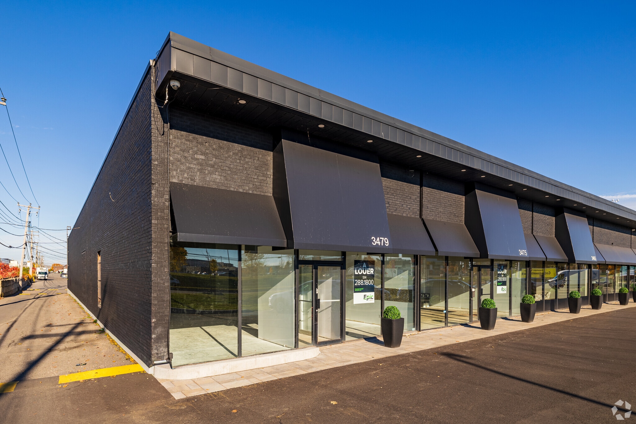 3405-3479 Boul de la Côte-Vertu, Montréal, QC for lease Building Photo- Image 1 of 5