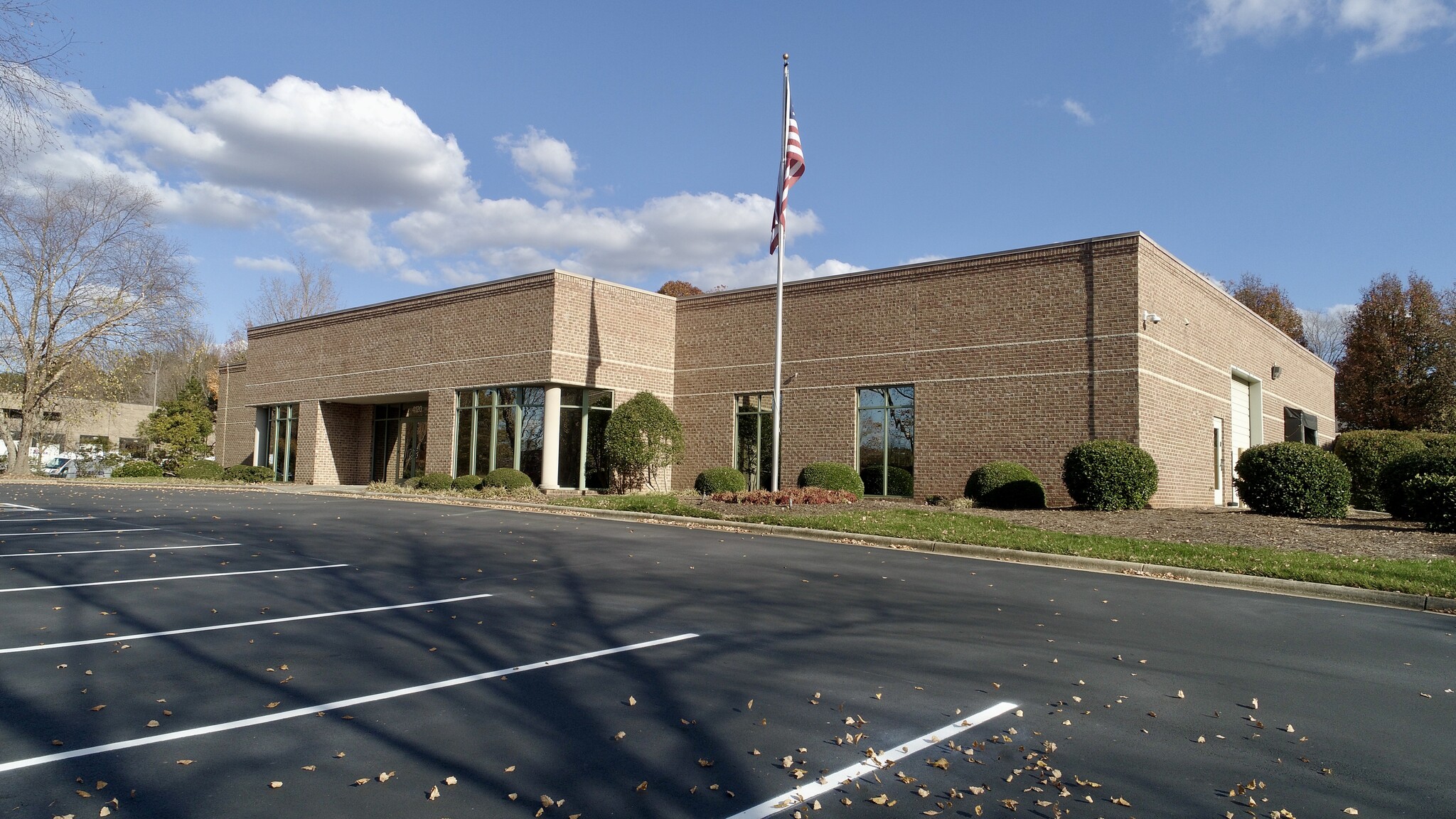 4120 Beechwood Dr, Greensboro, NC for lease Building Photo- Image 1 of 17