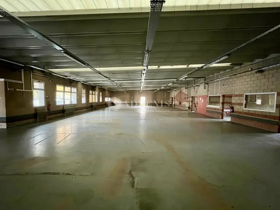 Flex in Conflans-Sainte-Honorine for sale Interior Photo- Image 1 of 6