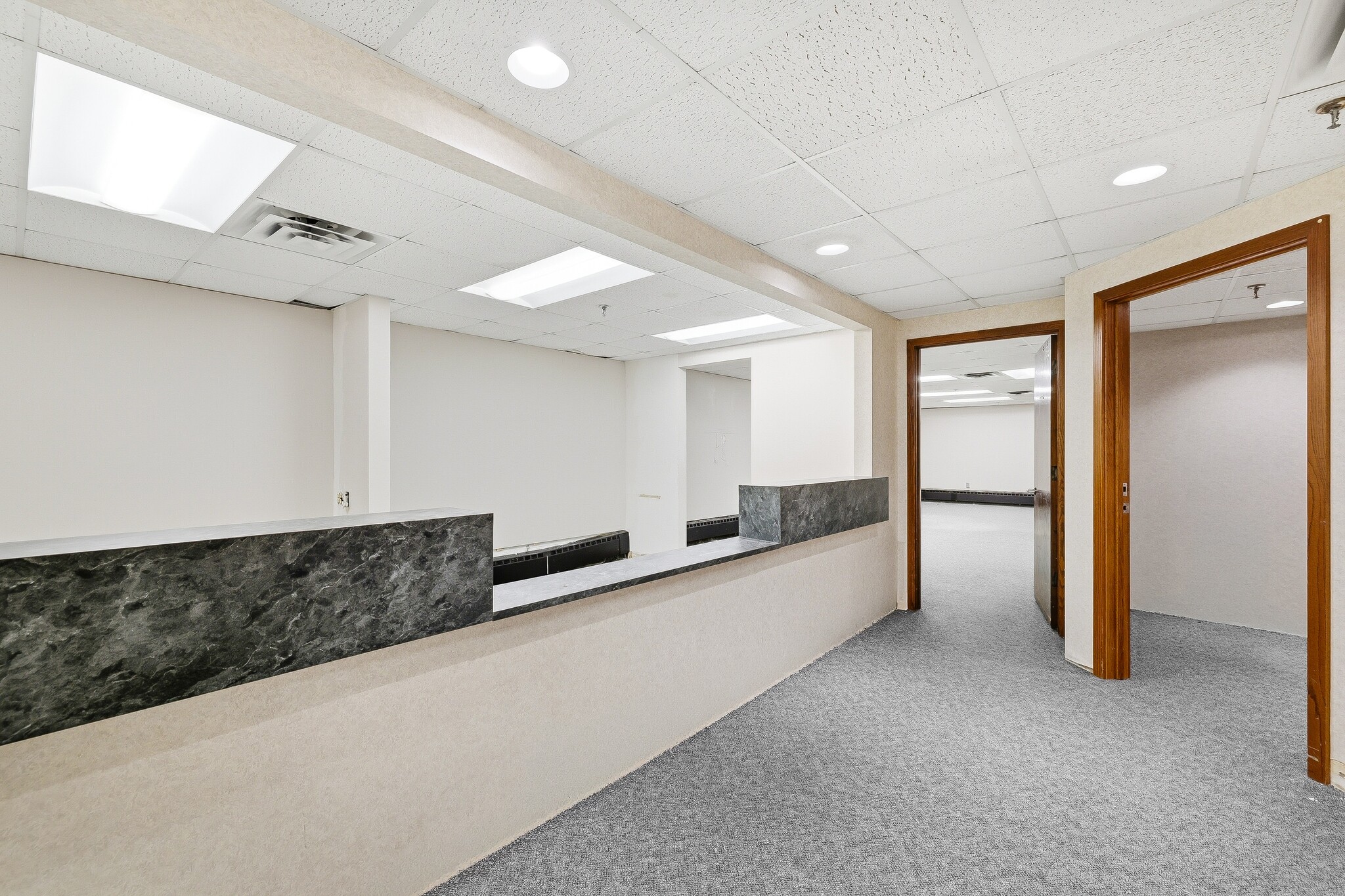 3860-3960 Coon Rapids Blvd NW, Coon Rapids, MN for lease Interior Photo- Image 1 of 13