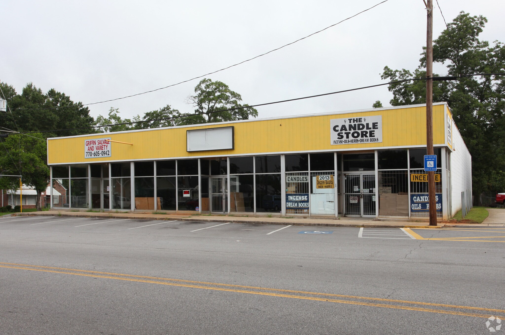 431-435 W Solomon St, Griffin, GA for sale Primary Photo- Image 1 of 1