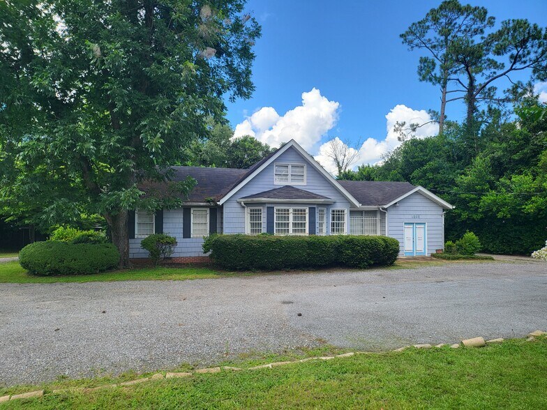 1305 Dawson Rd, Albany, GA for sale - Primary Photo - Image 1 of 18