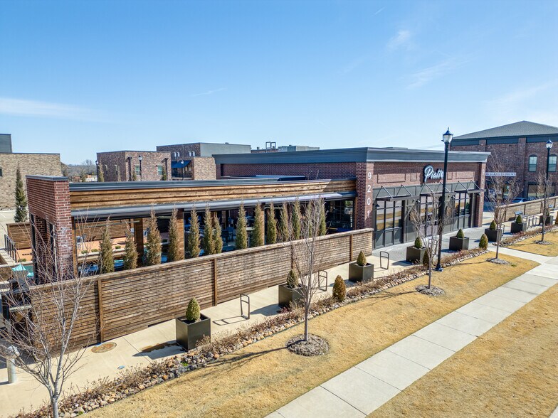 9201 Ra Young Jr Dr, Fort Smith, AR for sale - Building Photo - Image 2 of 6