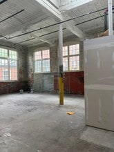 20 Canal St, Franklin, NH for lease Interior Photo- Image 2 of 5