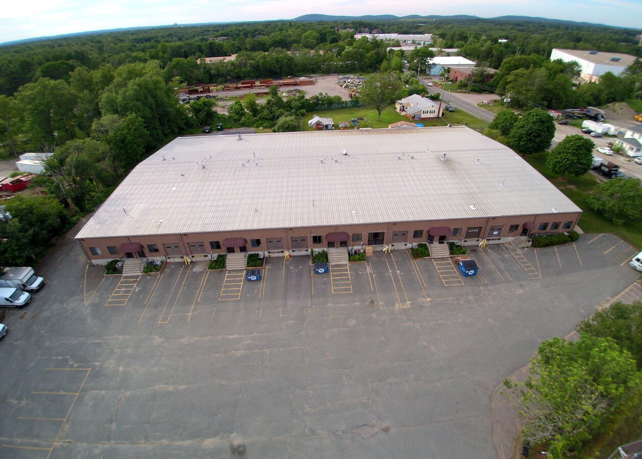 292 Page St, Stoughton, MA 02072