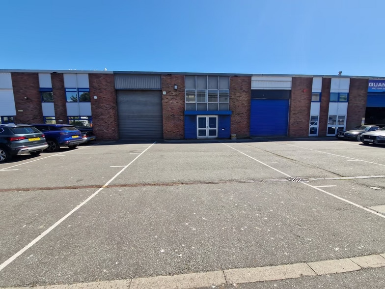11C Edison Rd, Eastbourne for sale - Building Photo - Image 2 of 9