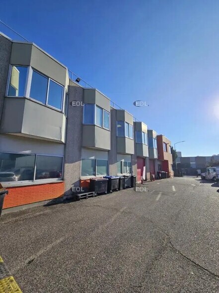 Flex in Villejuif for lease - Building Photo - Image 3 of 11